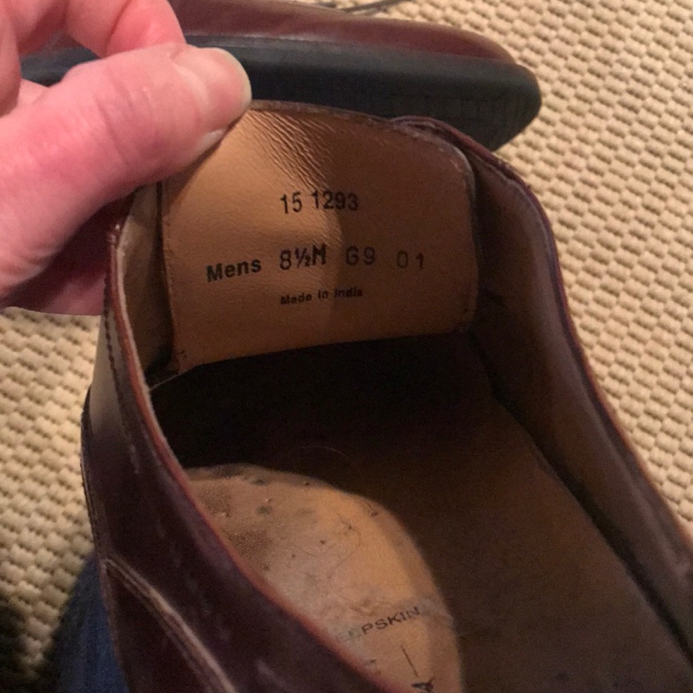 Shoes - Picture 4 of 4